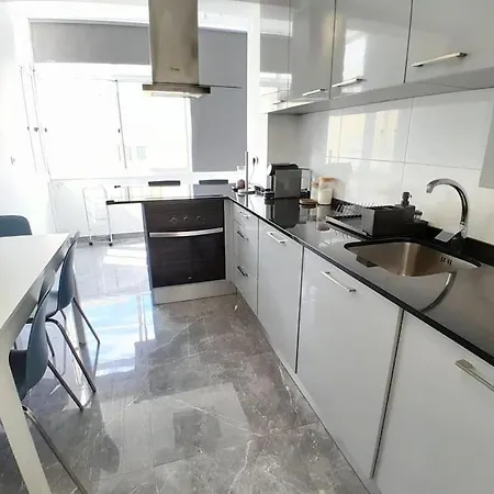 Apartamento De 2 Quartos Em 쿠엘루즈
