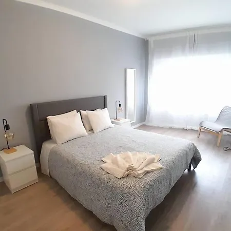 Apartamento De 2 Quartos Em 아파트